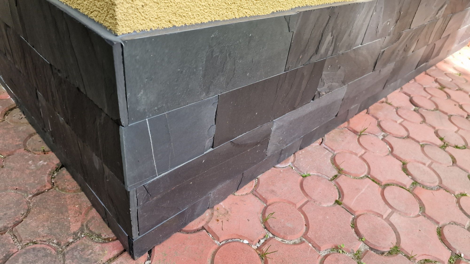 Łupek Black Slate 10x30cm płytka elewacyjna