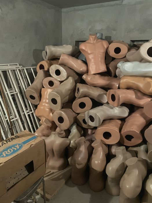 Чоловічі/жіночі манекени