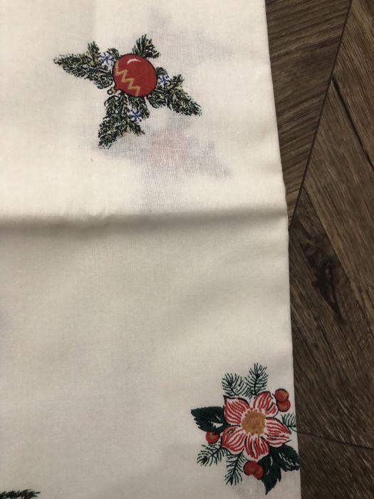Obrus prostokątny świąteczny 142x85