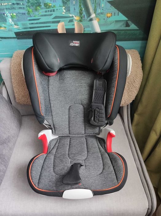 Автокрісло Britax Romer Kidfix II XP SICT