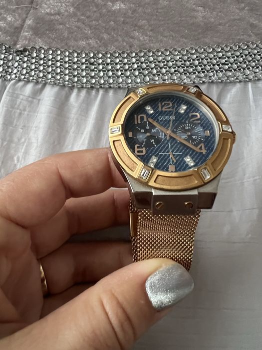 Religio Guess como novo