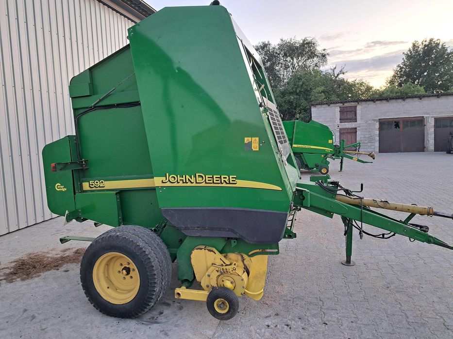 John Deere 592 pasowa