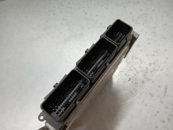 Centralina motor / ECU RENAULT Clio IV (BH_)