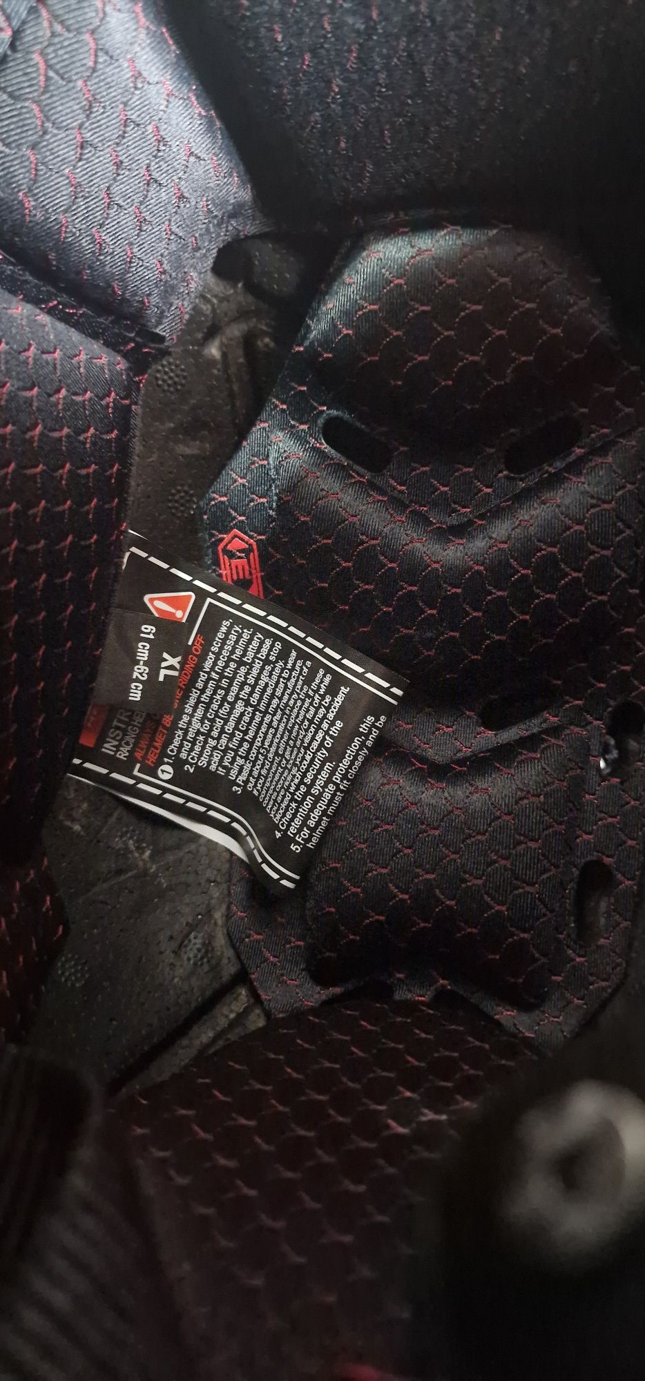 Capacete L52 Carbon