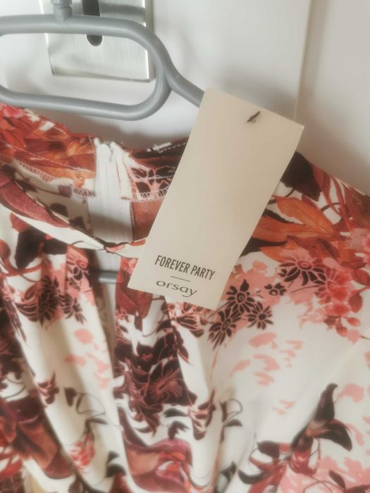 Elegancka sukienka rozmiar 38