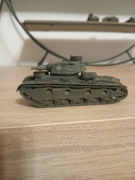 Żywiczny model 1/72 Neubaufahrzeug
