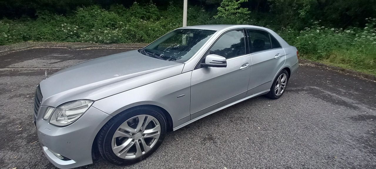 Mercedes-Benz E250