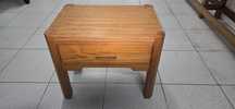 Mesa de cabeceira
