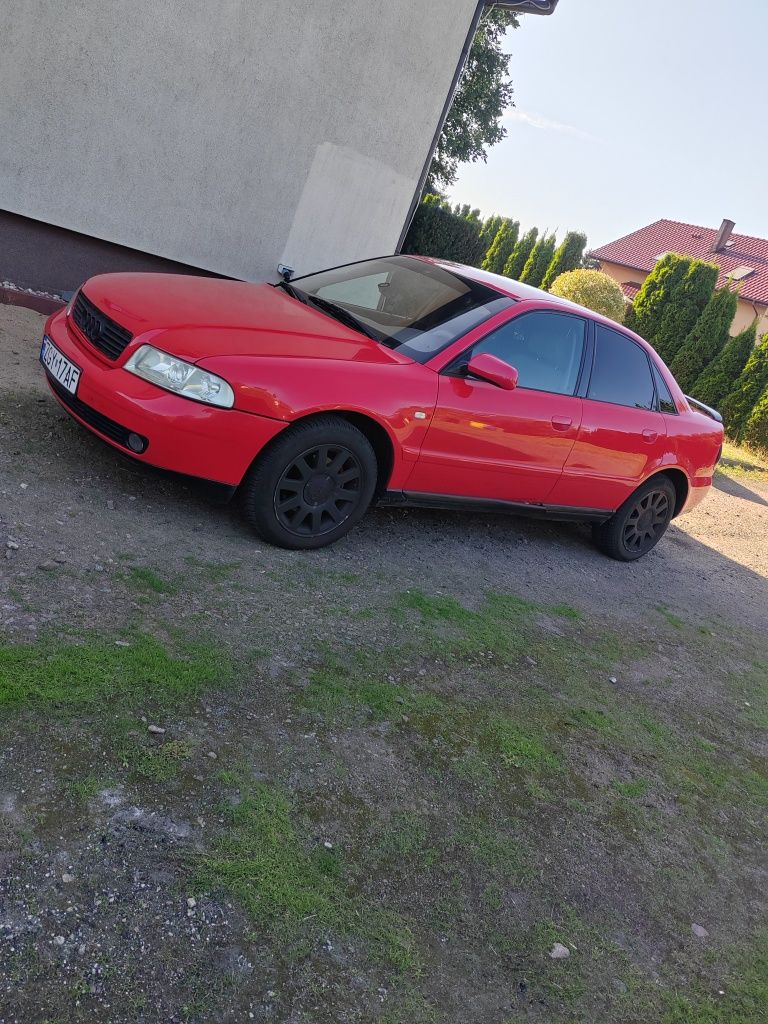 Audi A4 B5 1.8 benzyna