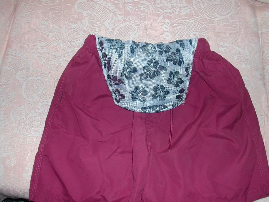 calções desportivos novos A ESTREAR COM ETIQUETA