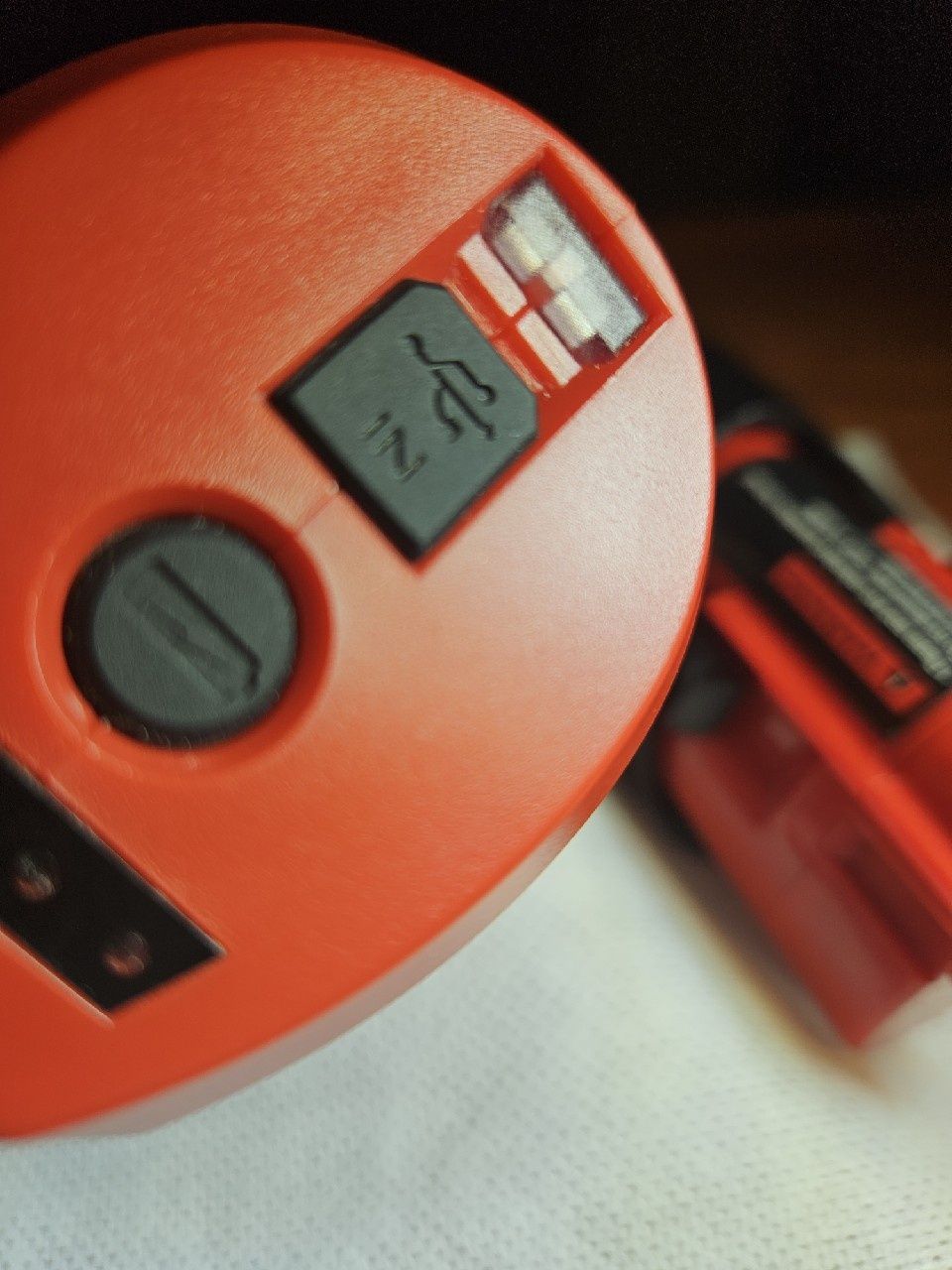 Ładowarka, powerbank,adapter USB Milwaukee baterii M12. Wysyłka gratis