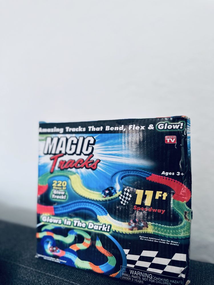 Игрушка magic tracks 220