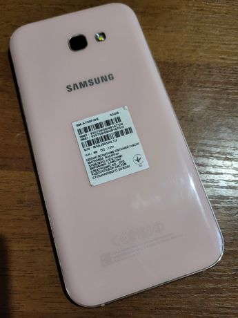 Samsung galaxy A7  ( 2017 )