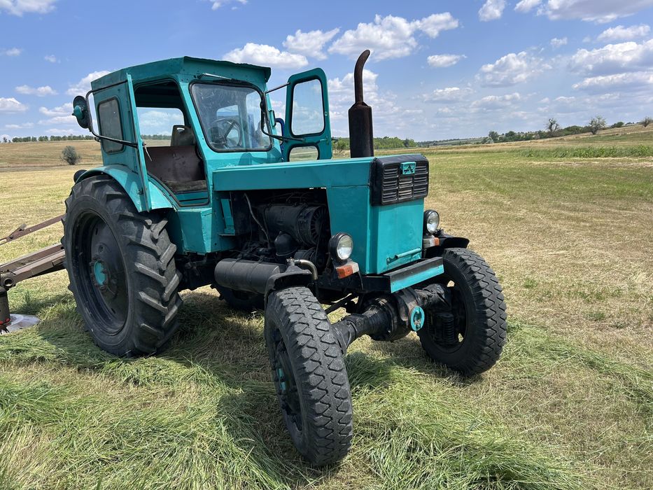 Дуже терміново Продаю Т-40 АМ добрий стан.