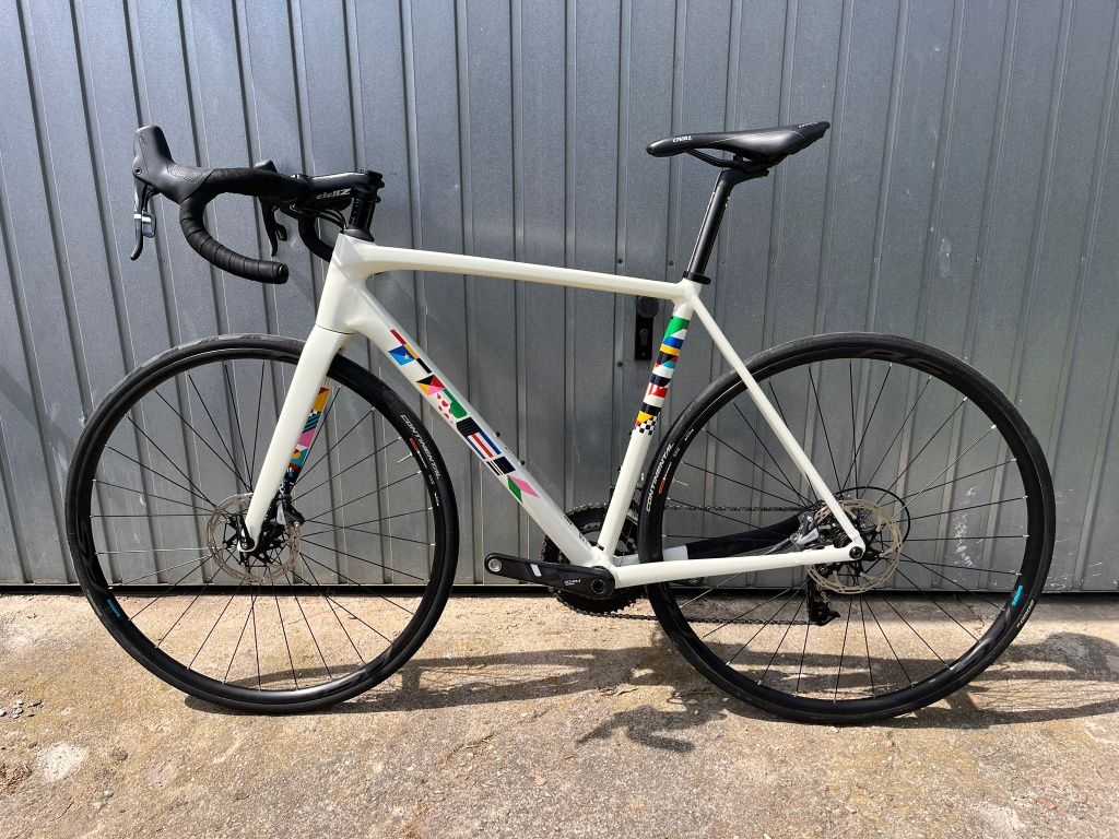 Trek Emonda ALR5 56cm Palmares Edition Sram Force