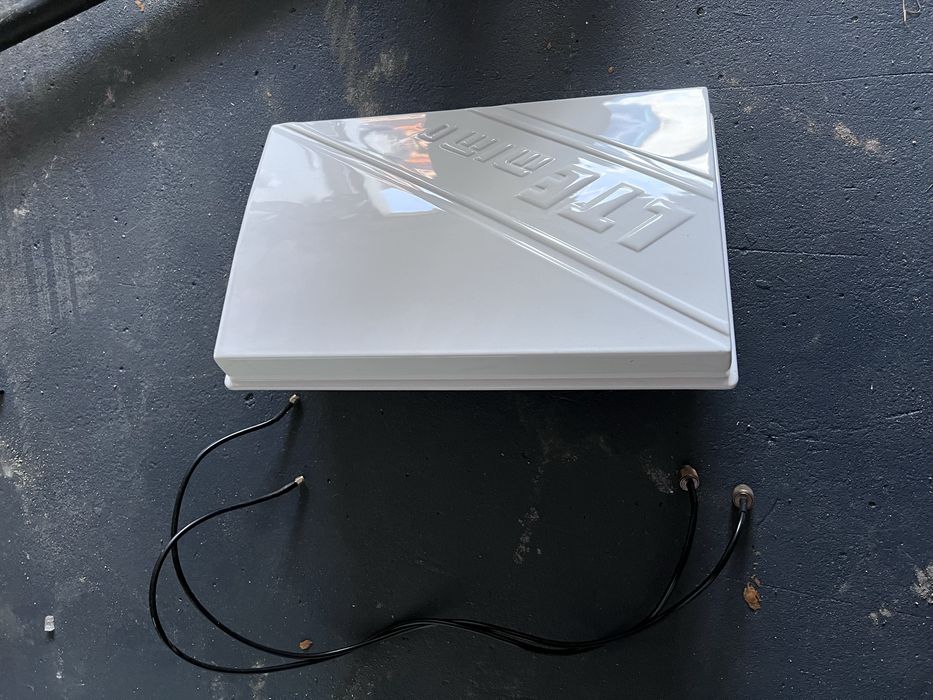 Antena LTE MIMO zestaw do wzmocnienia IDU ODU 300