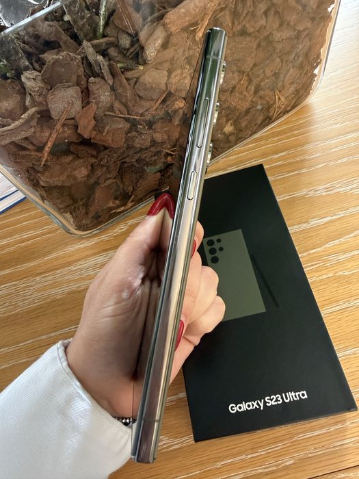 Samsung Galaxy S23 Ultra 256GB – Como Novo!