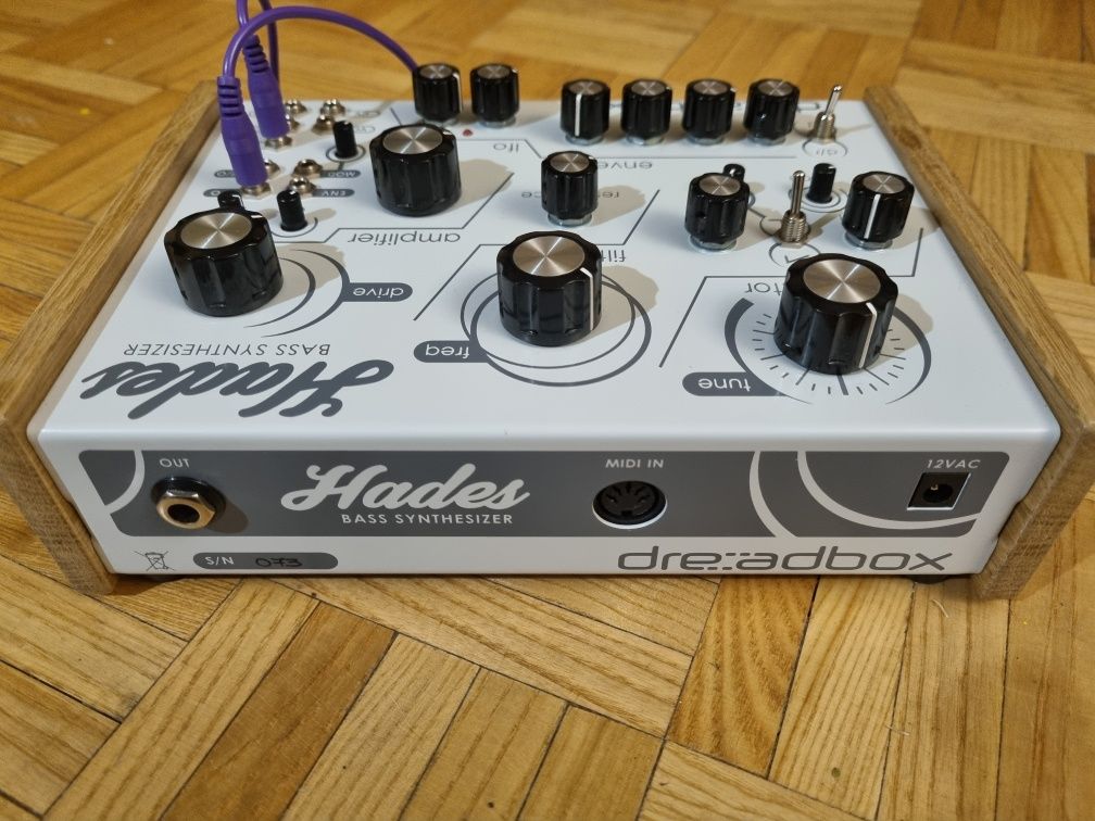 Dreadbox Hades mk1