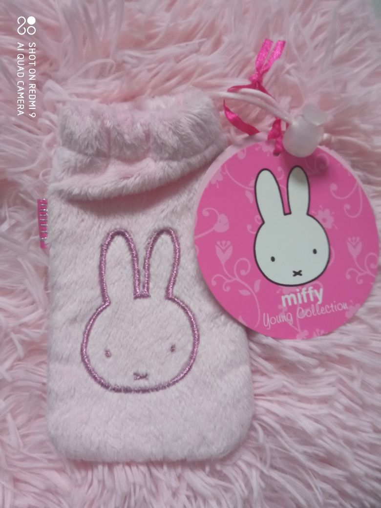 Etui na telefon Miffy Young Collection