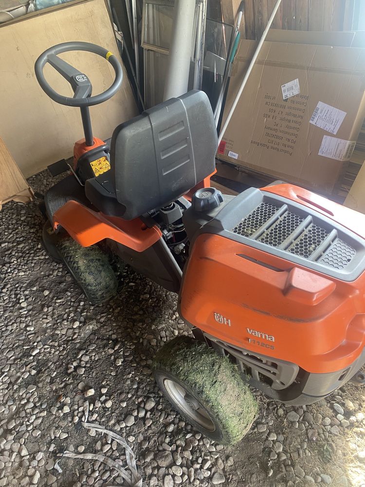 Kosiarka traktorek husqvarna