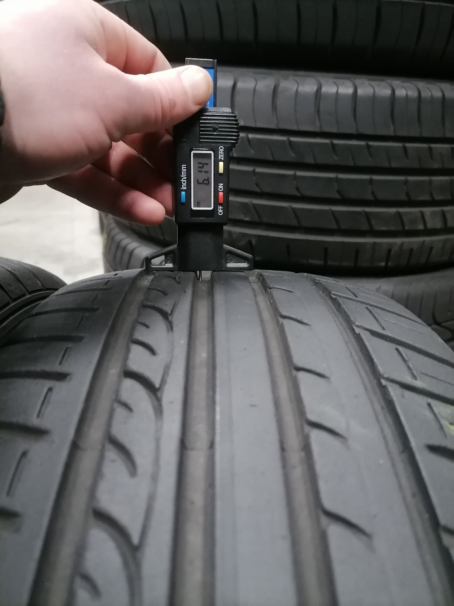 Літні Шини БВ 205/55 R15 DUNLOP SP Sport Fast Responce Склад