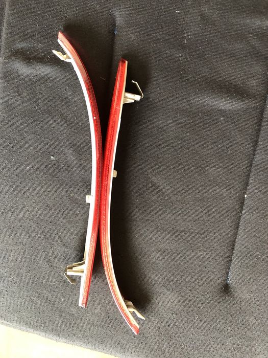 Катафот , світловідбивач БМВ