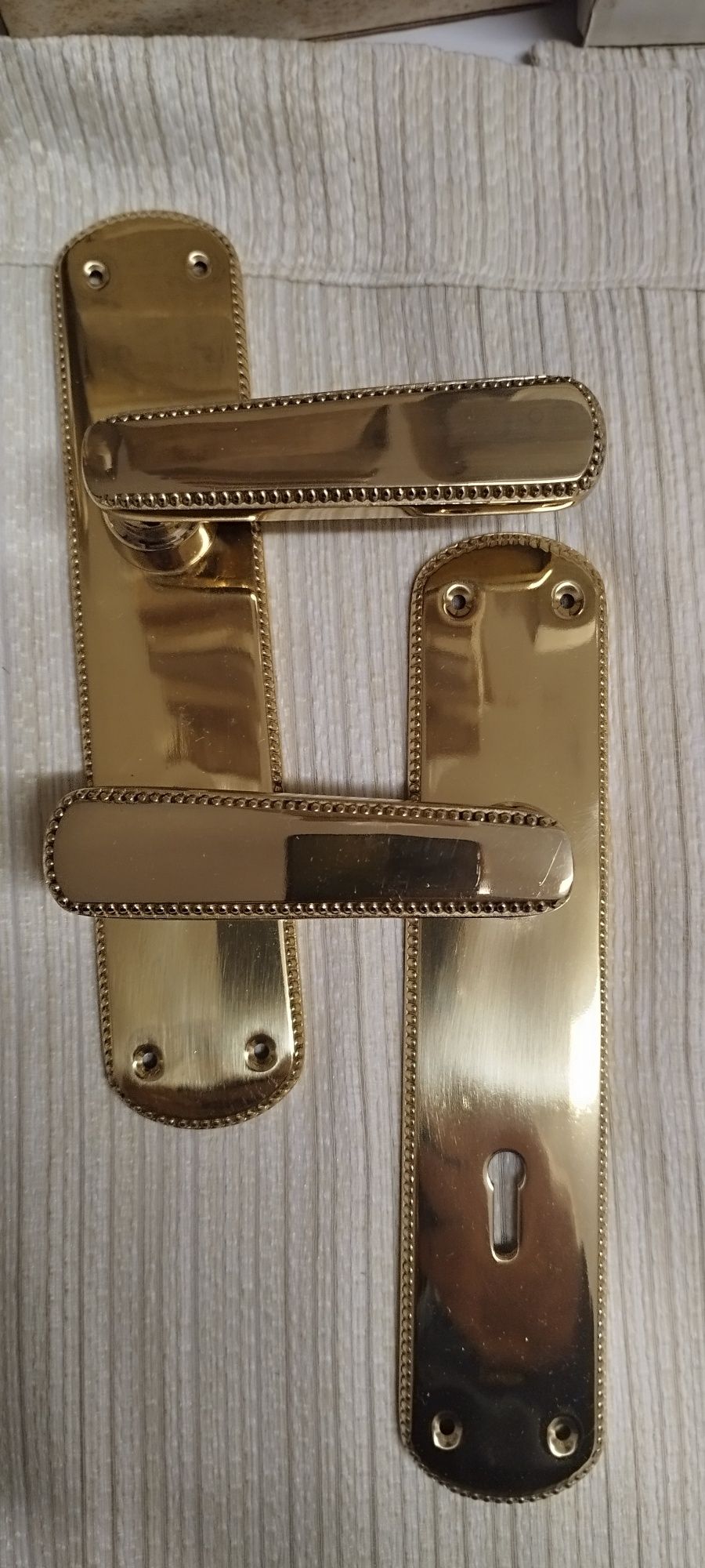 Puxadores de latão para porta interior 12€ cada puxador .