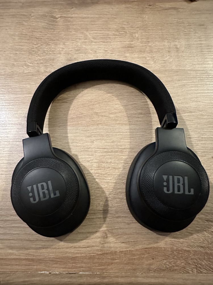 Sluchawki JBL E55BT + etui