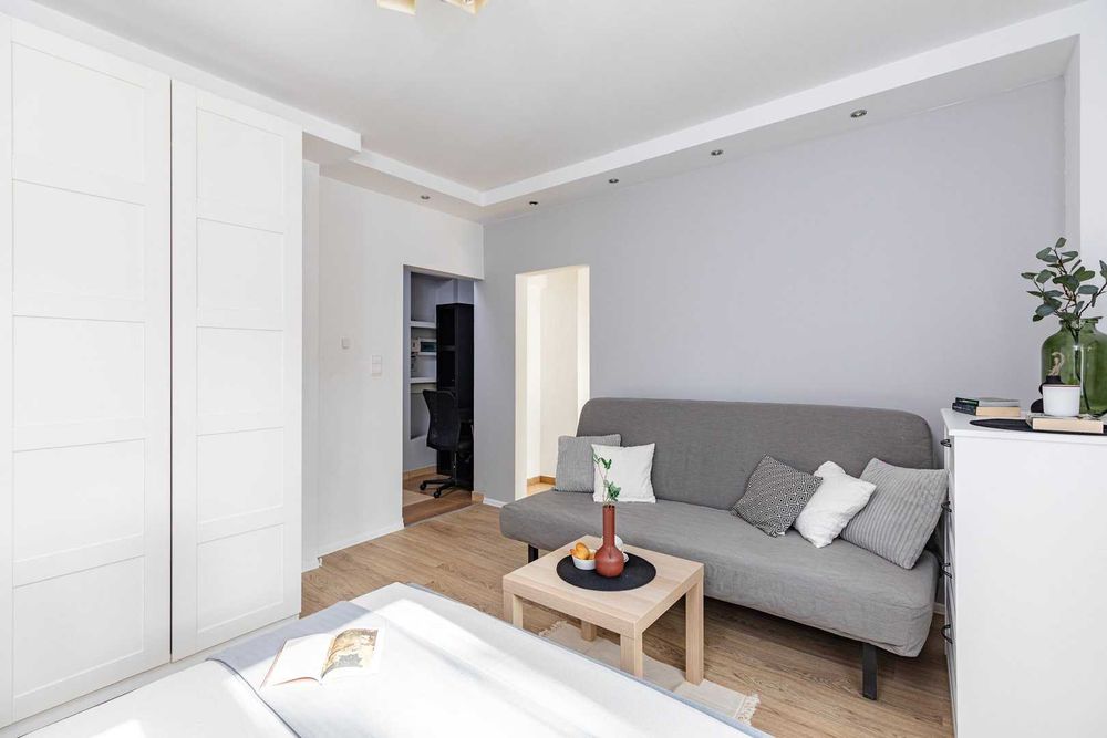 BEZ PROWIZJI/ Dzielna 9a / Dobra komunikacja miejska!