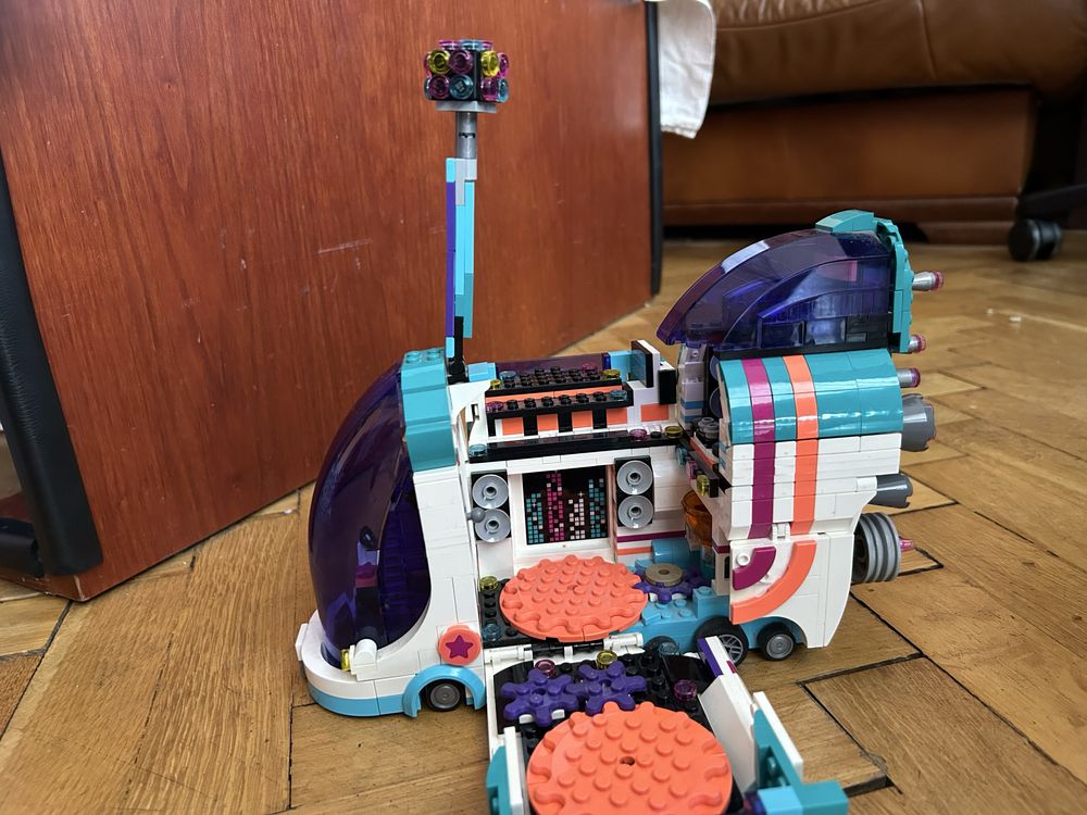 Lego movie disco bus 70828