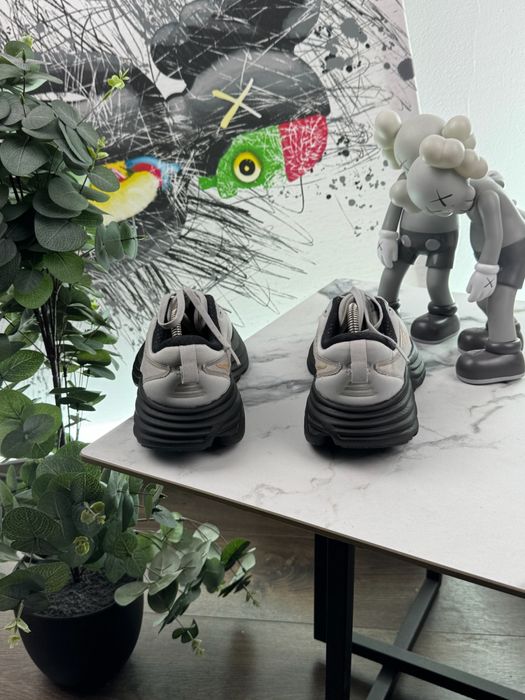 Кросівки Hoka Bondi 8 41 розмір Е6626