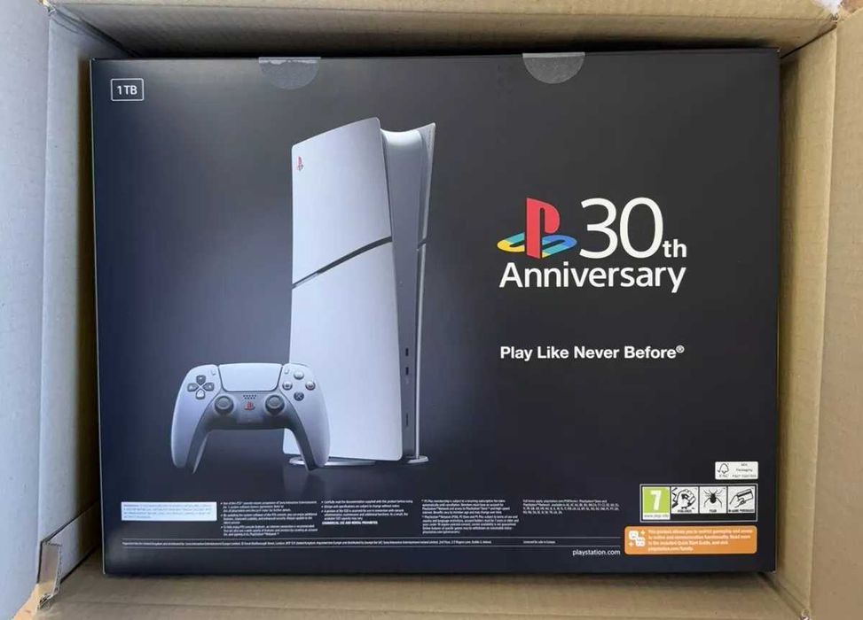 PlayStation 5 30th Anniversary Limited Edition - Digital Edition