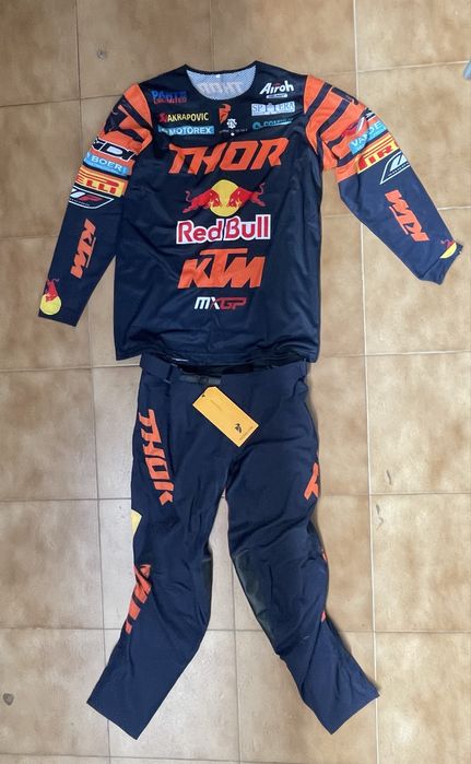Jersey + calças THOR