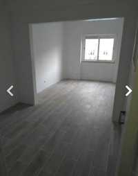 Apartamento T2, renovado, 2 Wc, 101m2, Lisboa