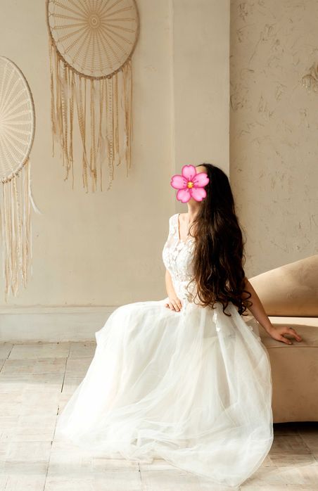 Продам весільну сукню