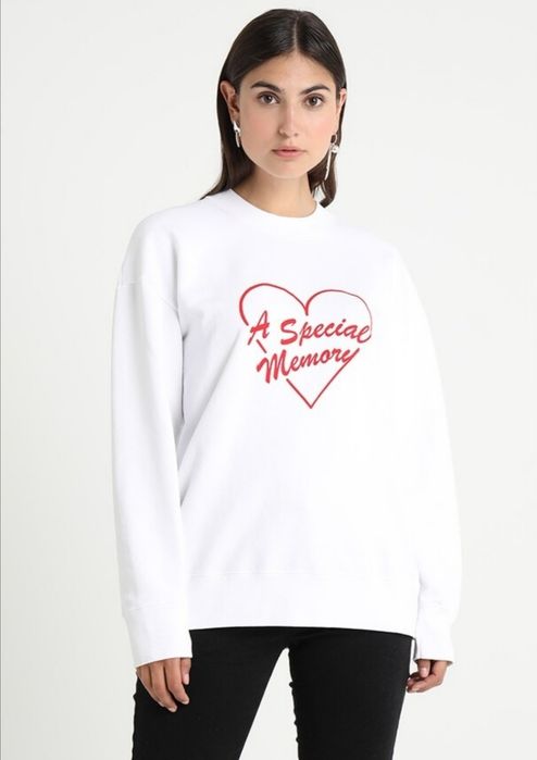 Білий світшот жіночий