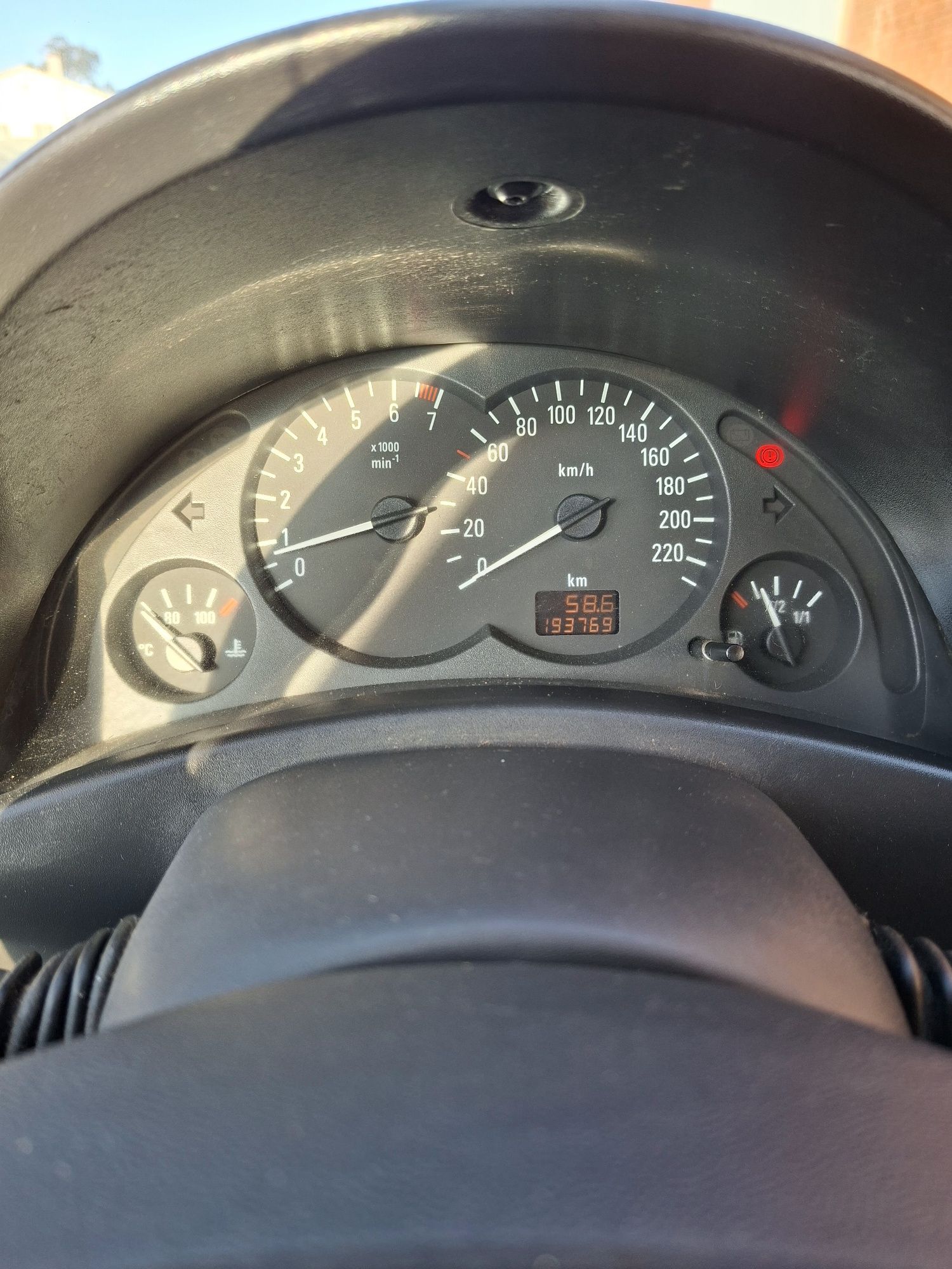 Opel Corsa C 1.2 Impecável
