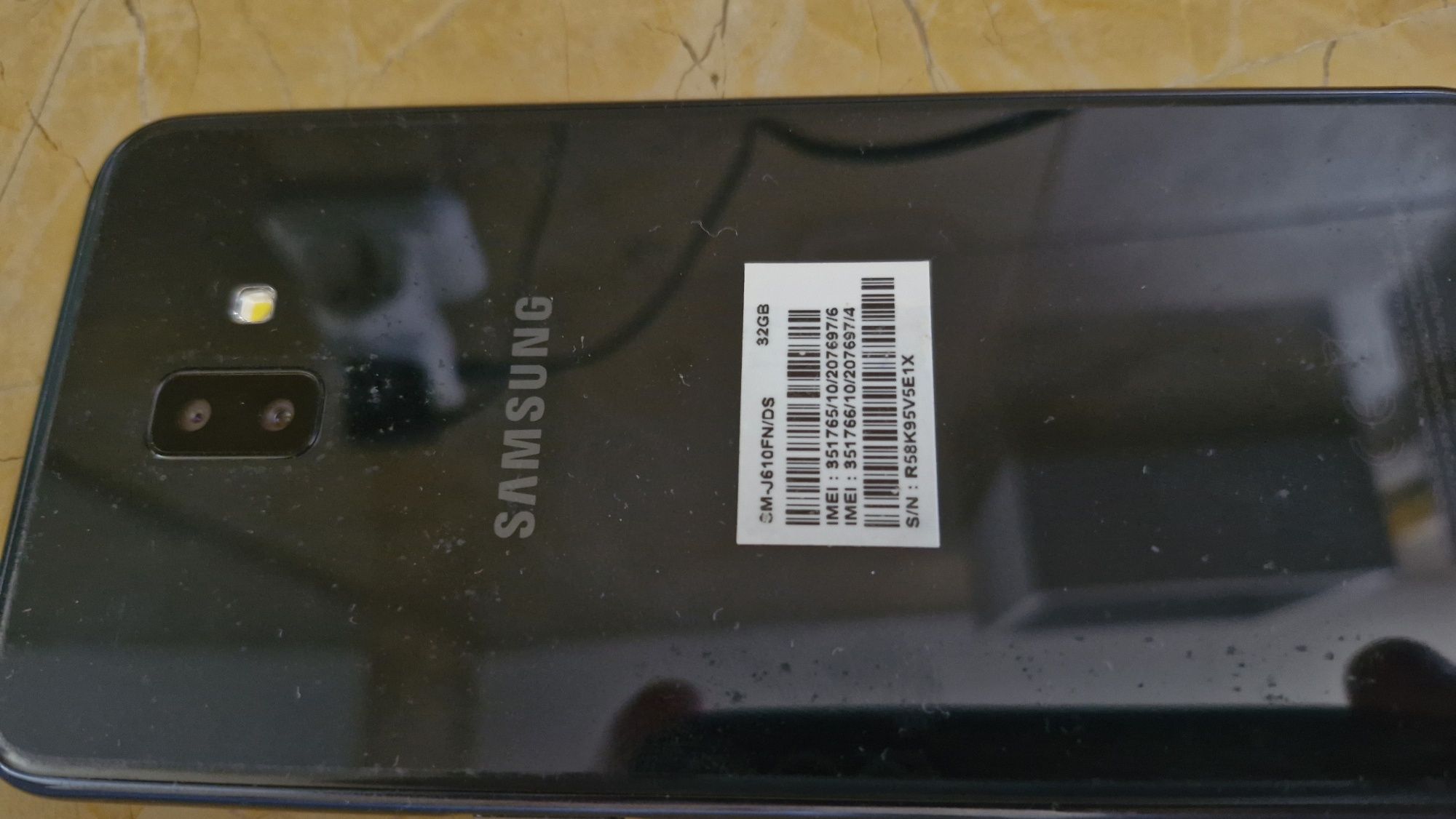 Samsung Galaxy J610F J6+ (2018)