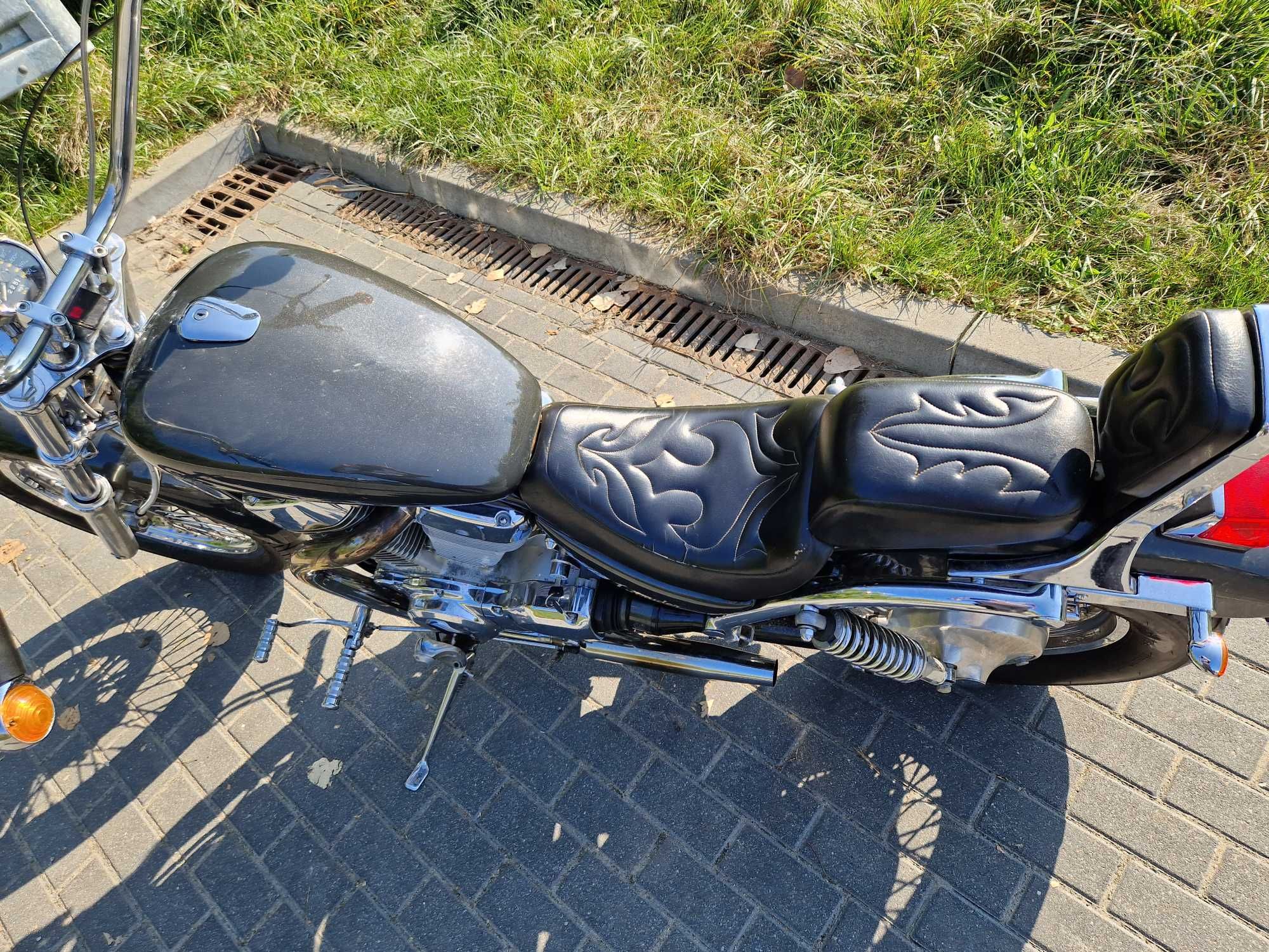 Suzuki VS1400 Intruder