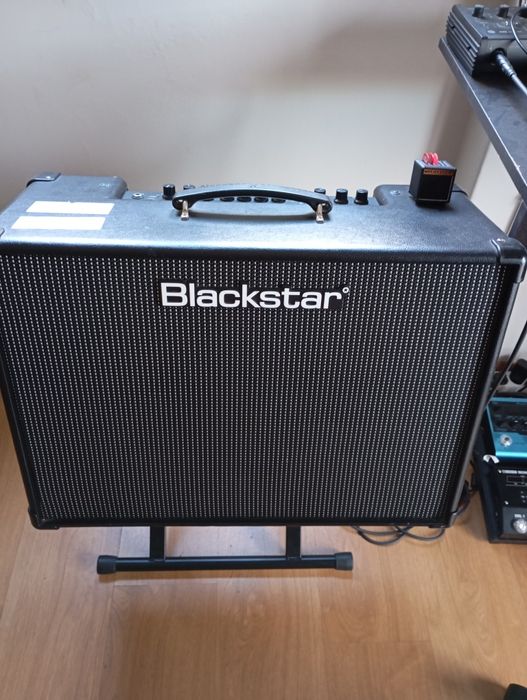 Amplificador Blackstar IDCore 100.