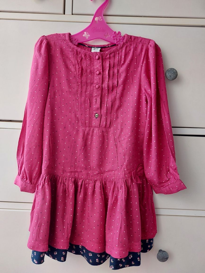 Vestidos. Marca Zippy. Tamanho 5/6 anos