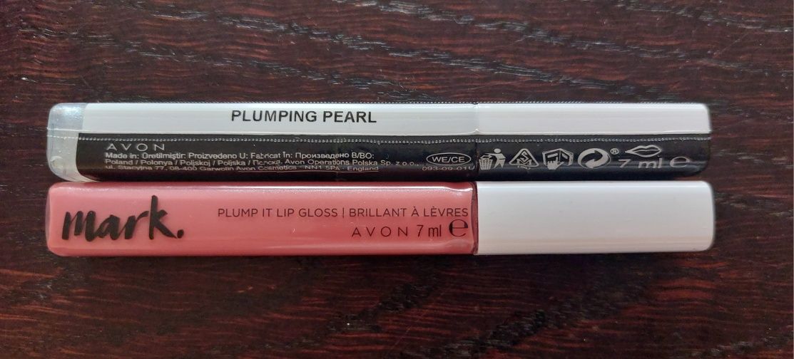 Avon Mark powiększający błyszczyk do ust