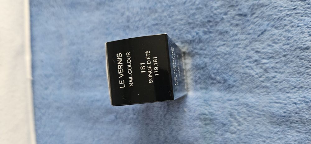 Chanel Kosmetyczka i lakier do paznokci Chanel oraz  tusz Lancome Idol