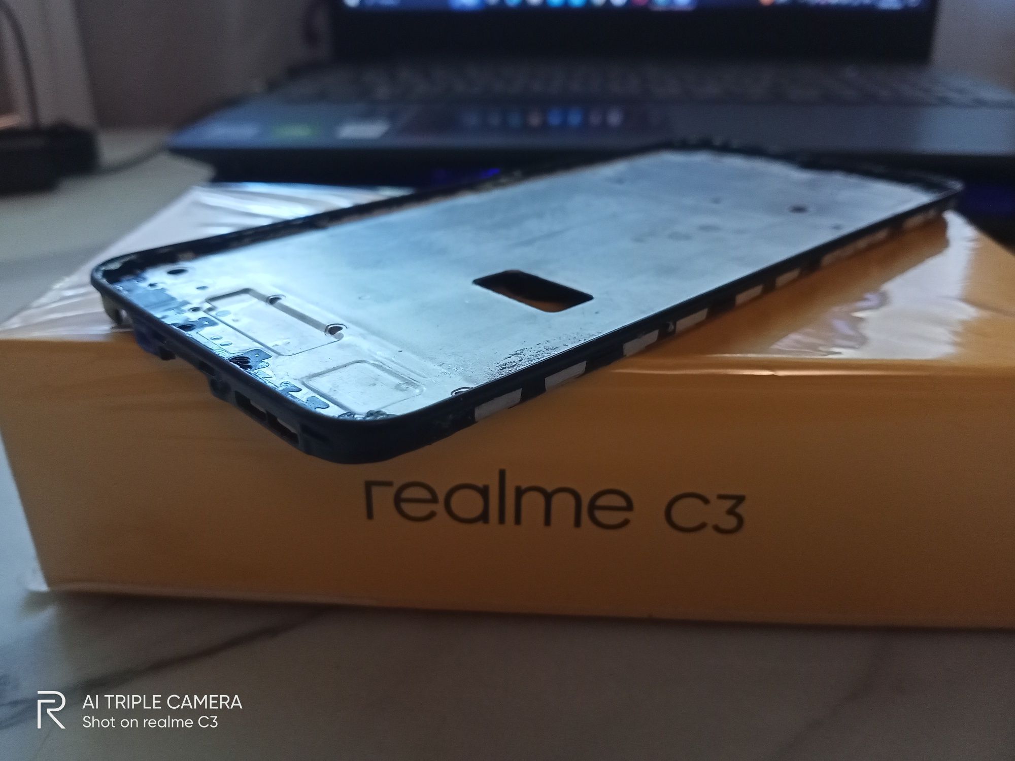 Realme c3 рамка дисплея