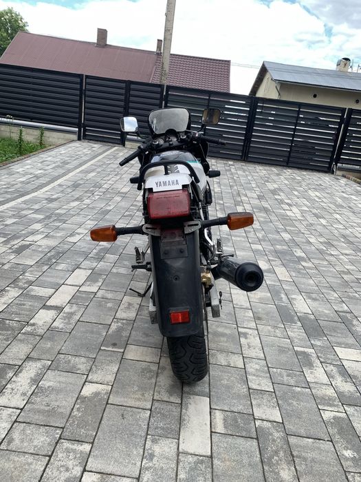 Продам Yamaha Fz750