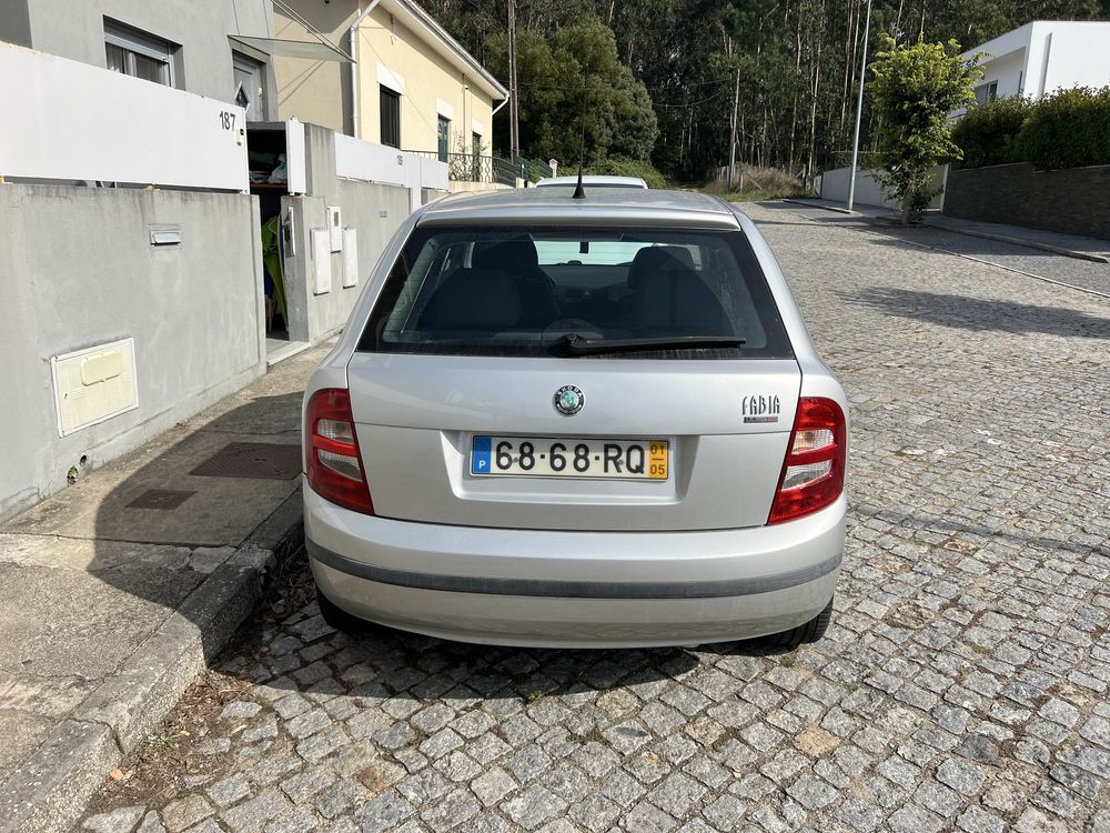 Skoda Fabia 1.4 Gasolina