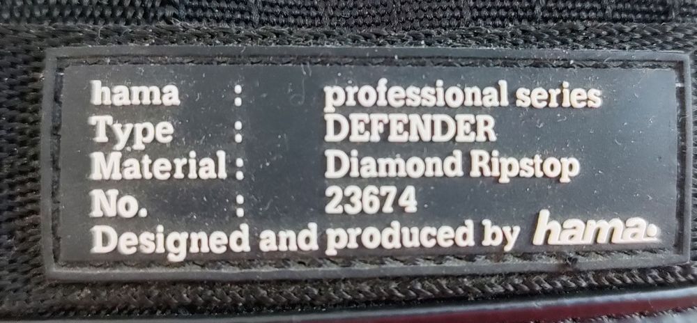 Сумка для фотоапарата професійна Hama Defender