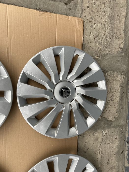 Продам колпаки шкода r15 комплект