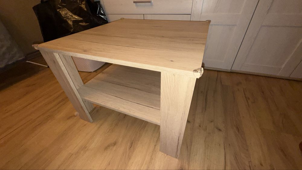 Stolik kawowy stan idealny.