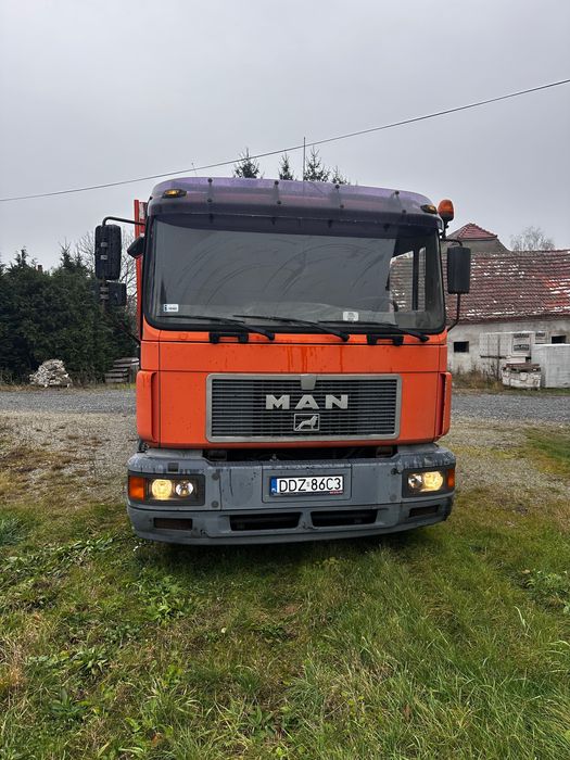 Man 14.284  skrzyniowy